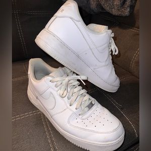 NIKE AIRFORCE 1 ‘07. CLASSIC OG MEN’S SIZE 13